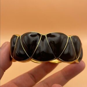 Black and Gold Enamel Clamper Bracelet C52